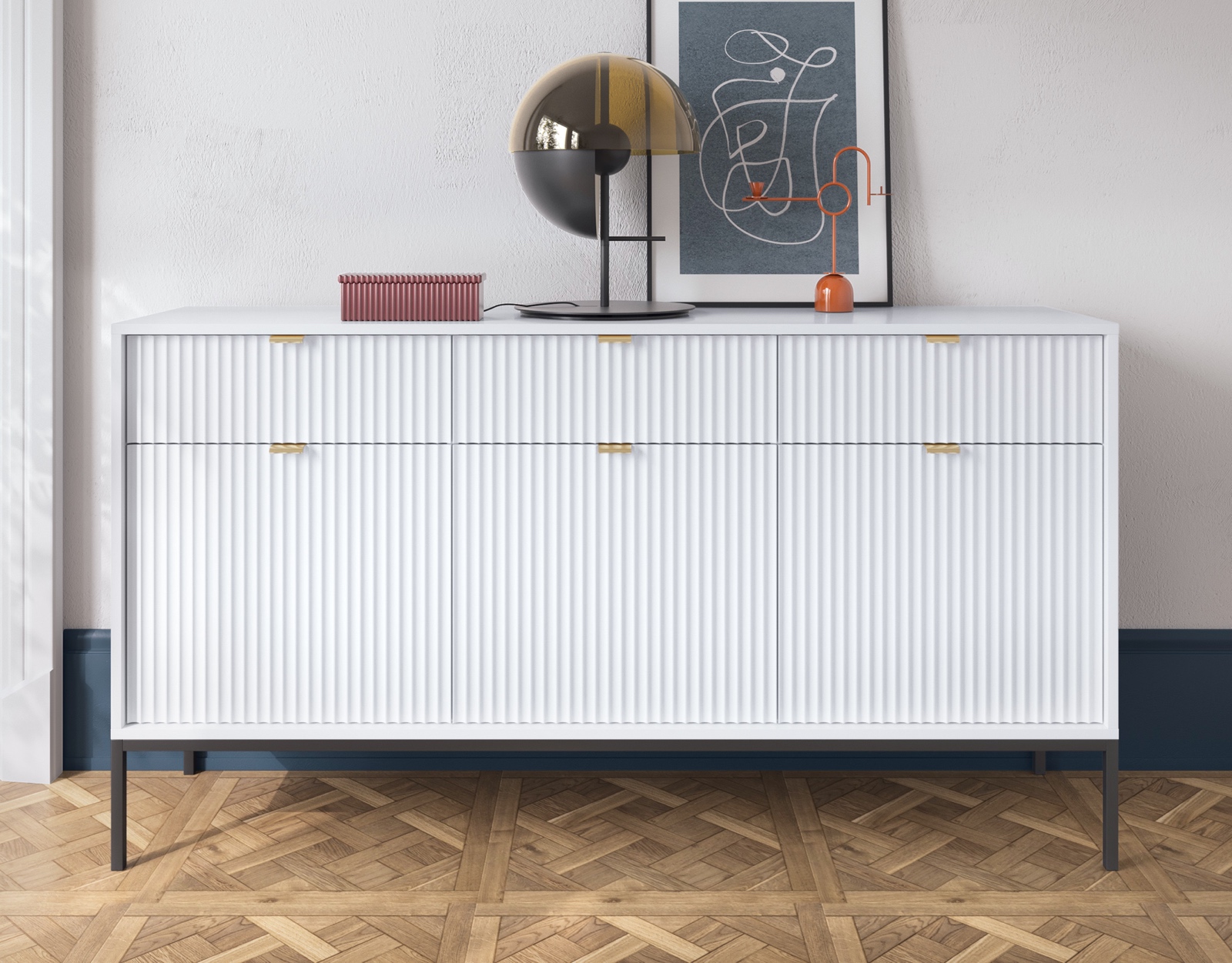 Komoda glamour z ryflowanymi frontami KSZ154 biała/czarne nóżki
