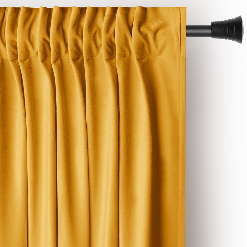 Żółta aksamitna zasłona częściowo zaciemniająca (dimout) 140x245 cm Pleat – Restilo