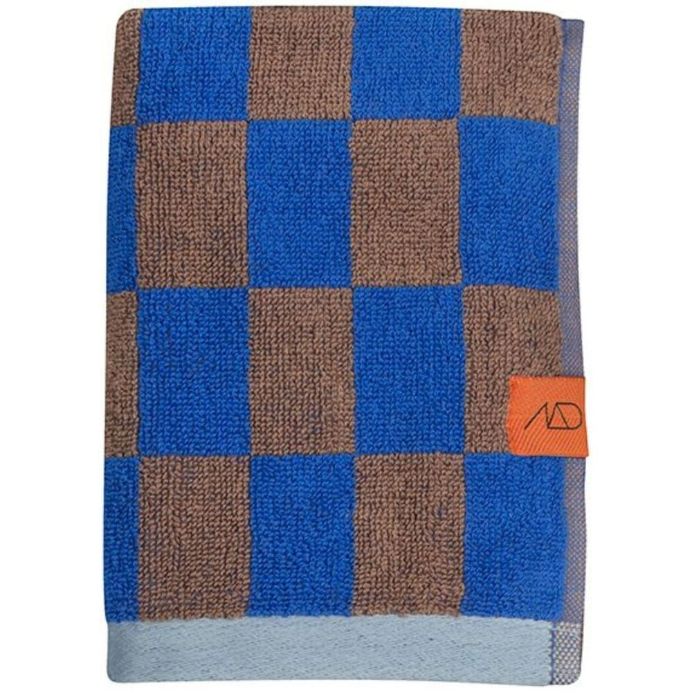 Niebiesko-brązowy ręcznik z bawełny organicznej 50x90 cm Retro – Mette Ditmer Denmark