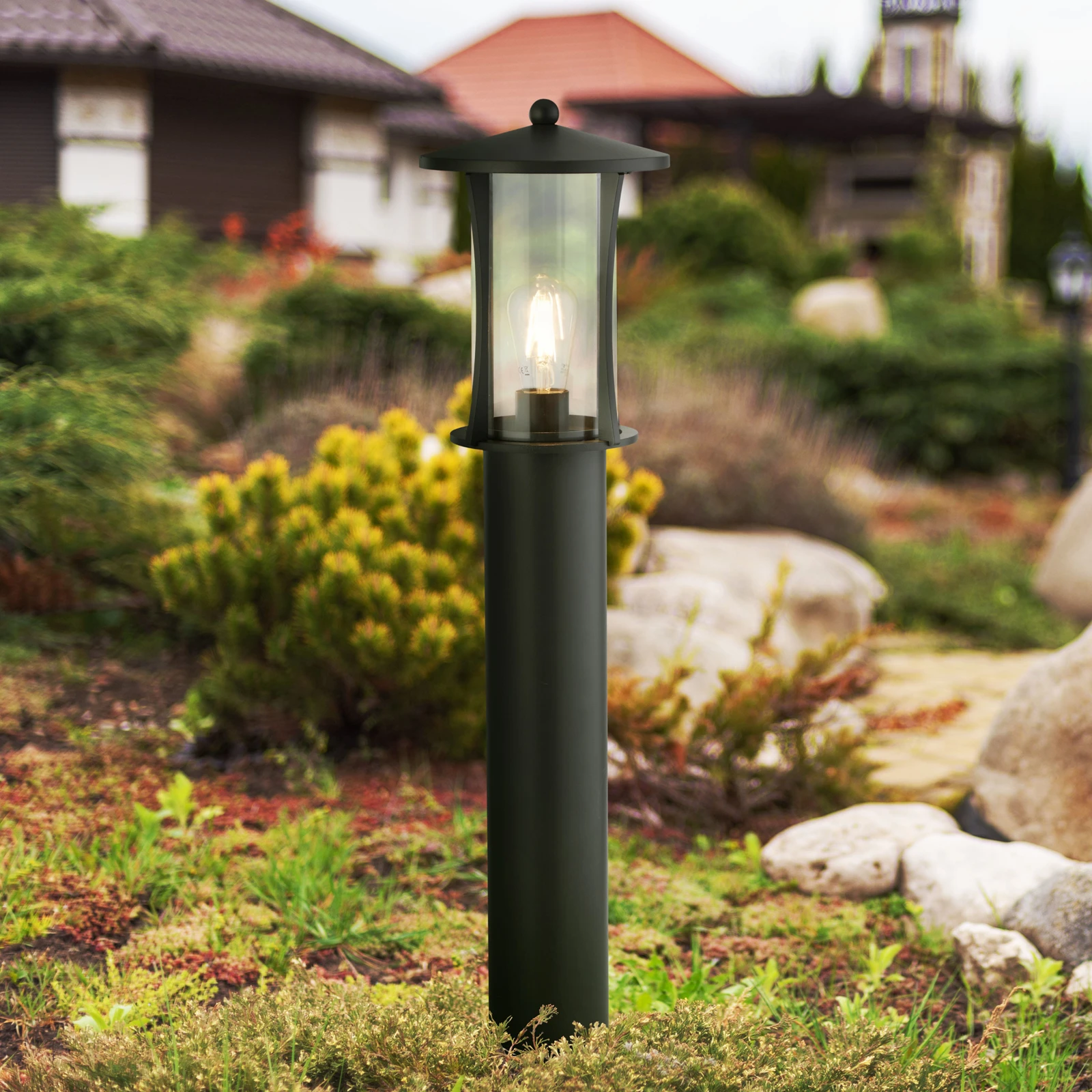 Słupek oświetleniowy Pagoda, IP44, czarny, wysokość 73 cm, metalowy