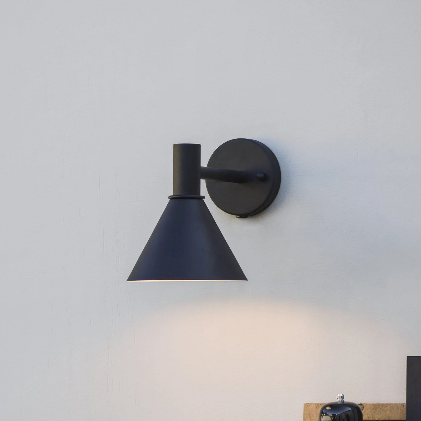 PR Home kinkiet zewnętrzny Minitripp, czarny, IP44, metalowy