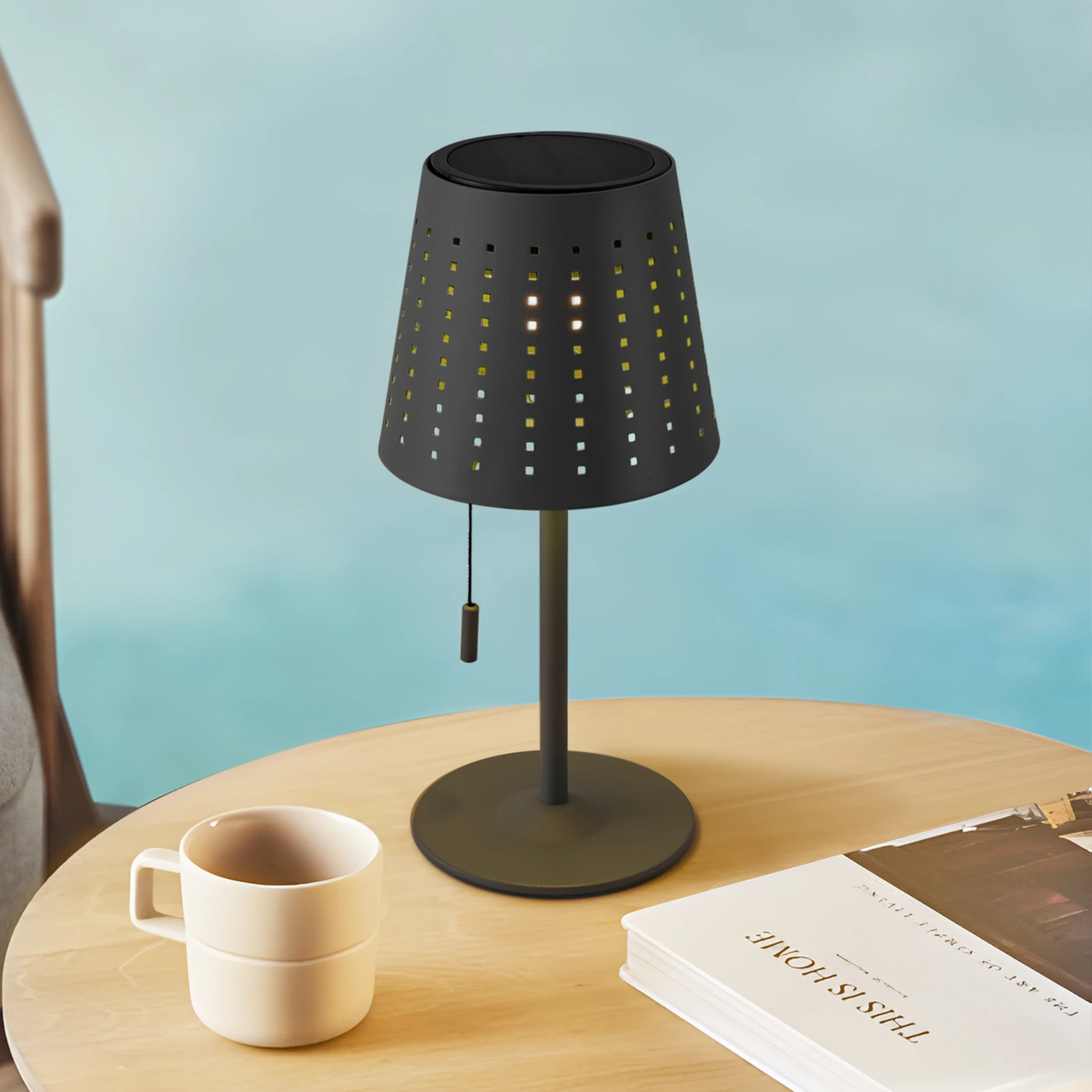 Lampa stołowa solarna LED Lindby Hilario, czarna, żelazo, akumulator