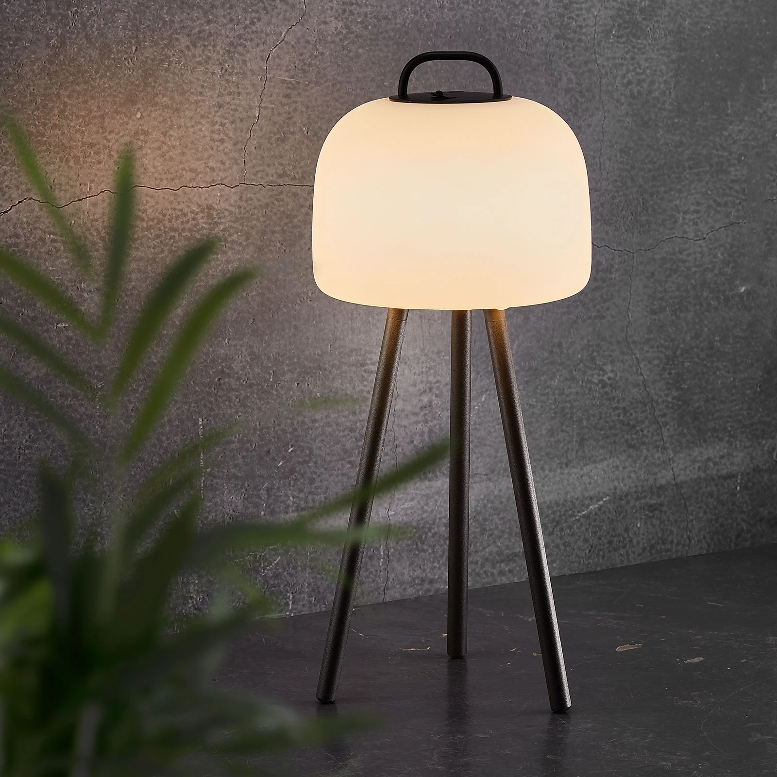 Lampa stołowa LED Kettle Statyw metalowy, klosz 22cm