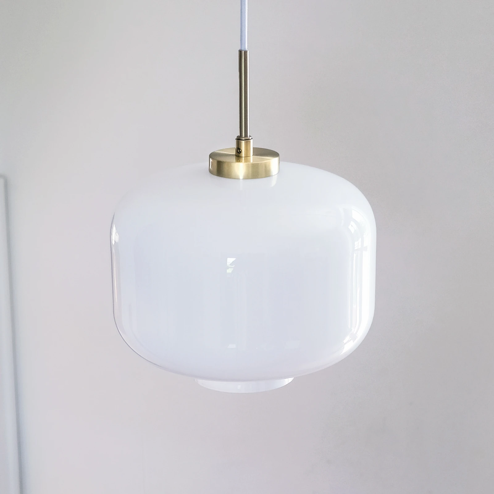 Dyberg Larsen Arp lampa wisząca, mosiądz