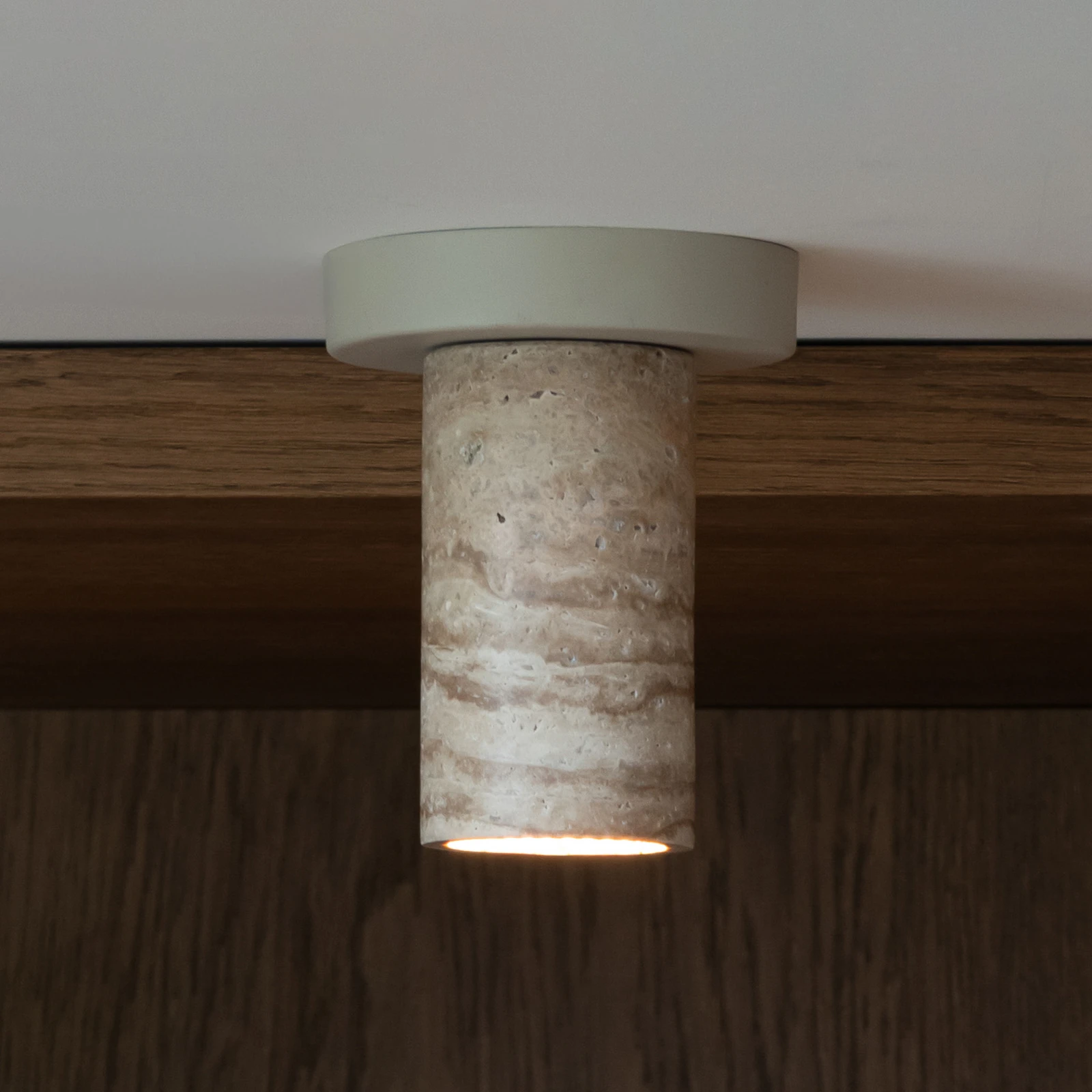 IT'S ABOUT ROMI Lampa sufitowa Tivoli, kolor piaskowy, wysokość 15 cm