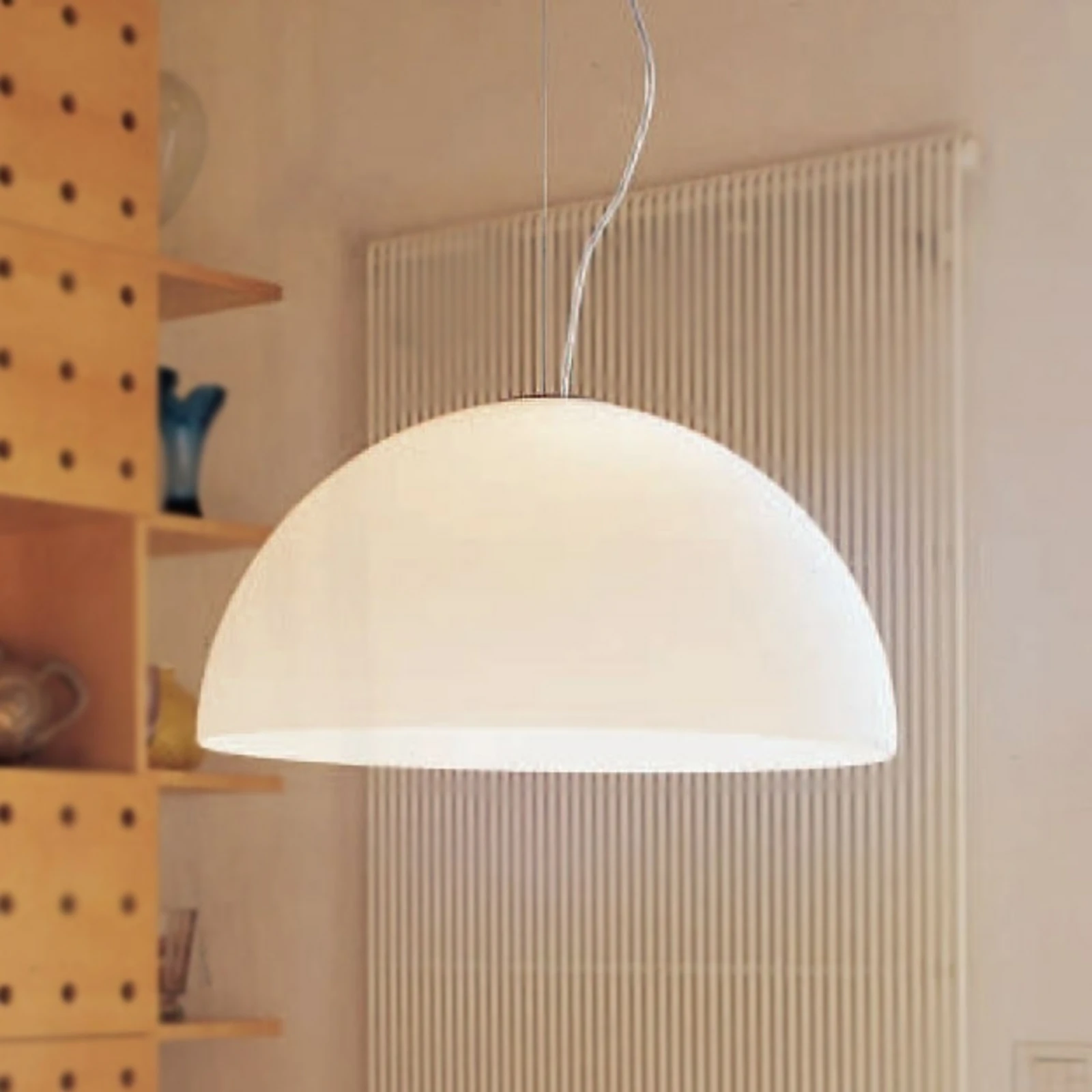 Oluce Sonora - Lampa wisząca z opalowego szkła, 50 cm