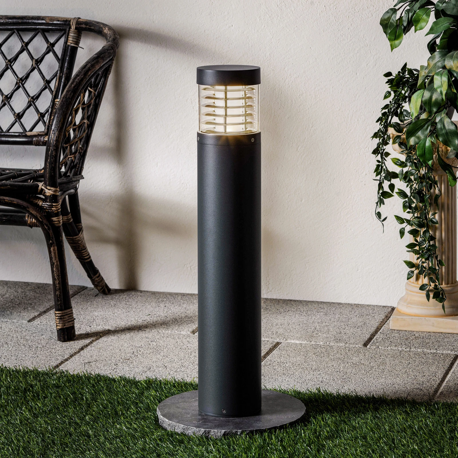 Lucande Słupek ogrodowy LED, 65cm, antracyt, metal, IP54